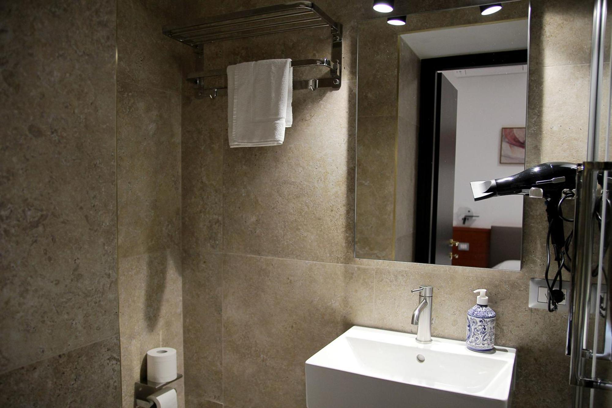 Principe Powered By Joyful Guest house 3*