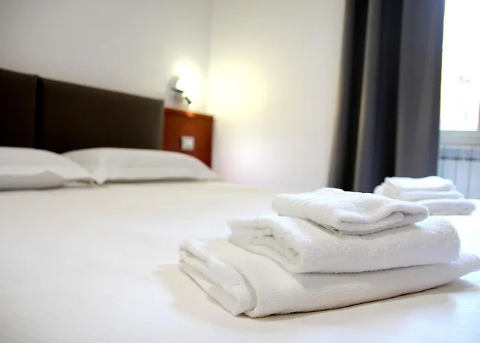 Principe Guesthouse Powered By Joyful Guesthouse