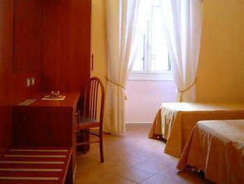 Principe Powered By Joyful Affittacamere Roma
